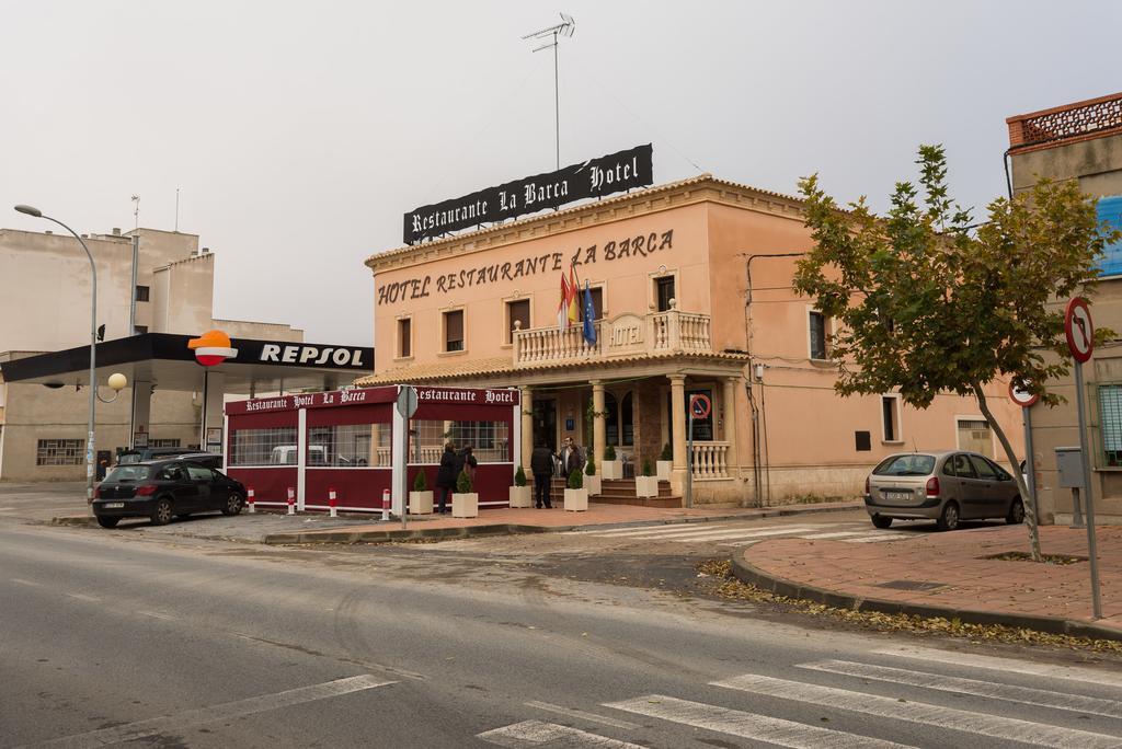 Hotel La Barca Pedro Muñoz Buitenkant foto